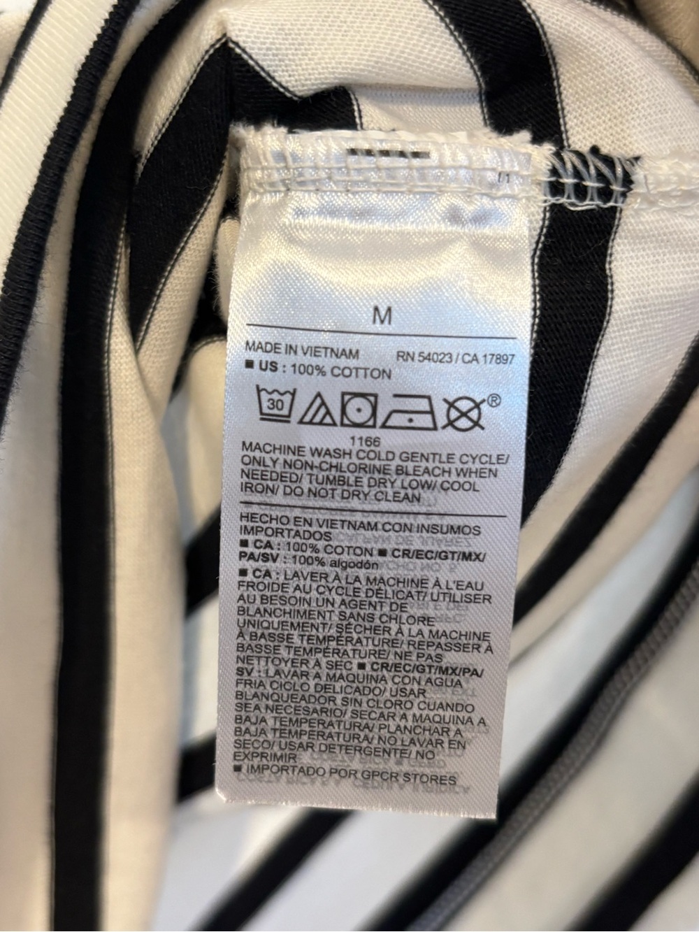 Old Navy Women’s Black & White Striped Long Sleeve Cotton Tee | Medium | NWT - Picture 5 of 11